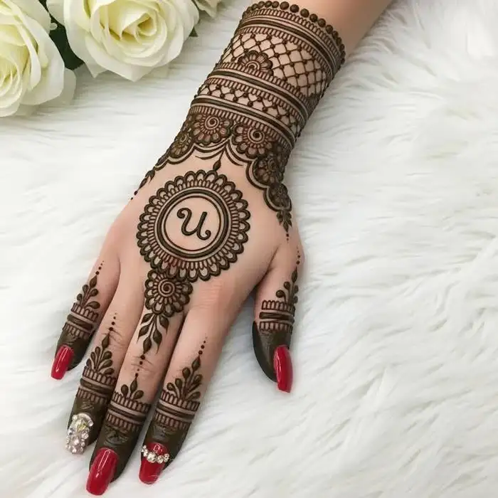 Easy U Mehndi Design Ideas