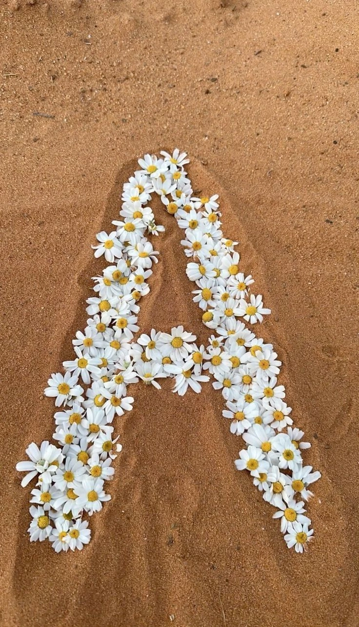 a letter whatsapp dp images download