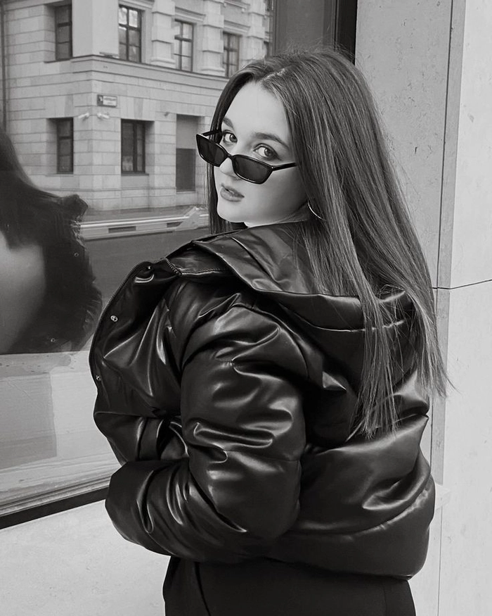 attitude cap girl dp