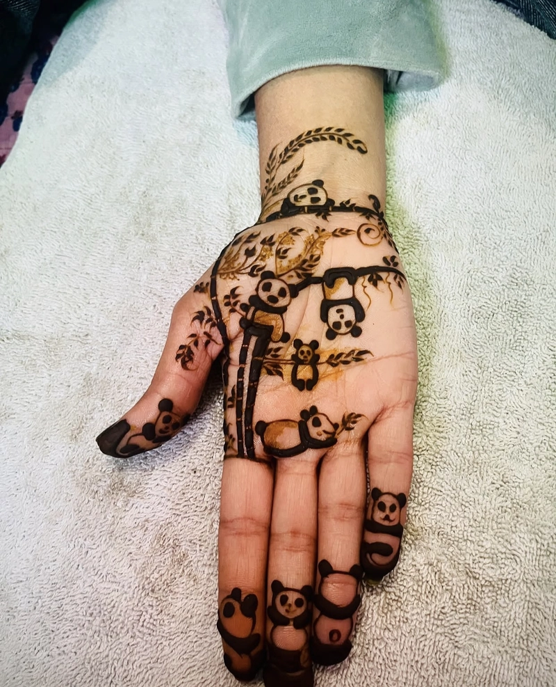 baby hand panda mehndi design