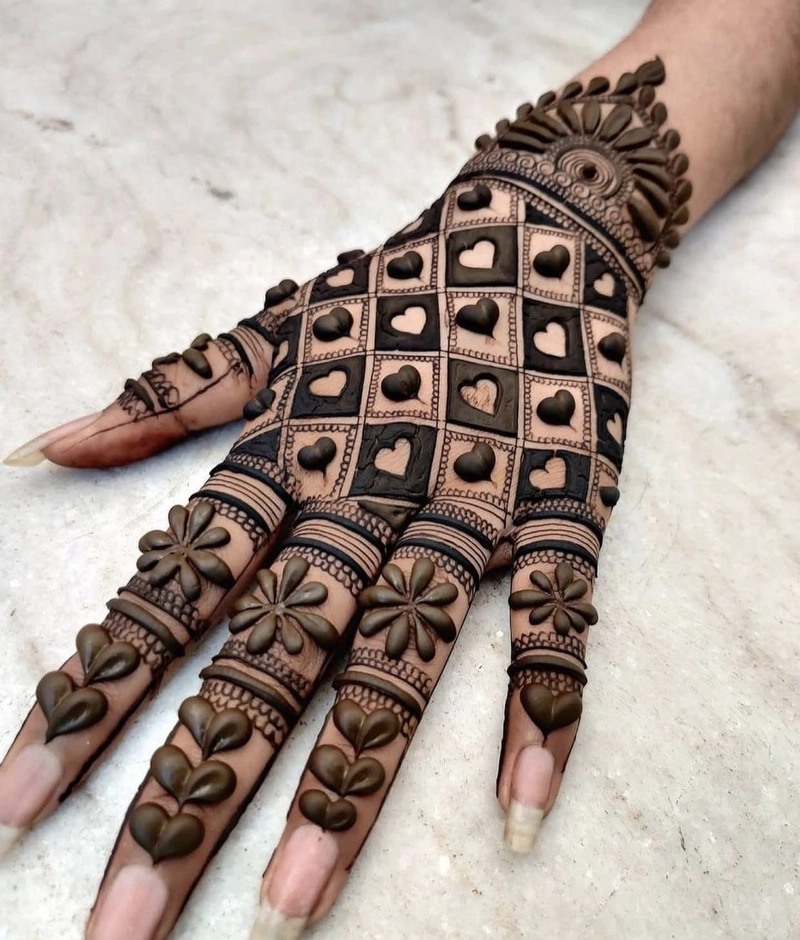 back hand jaal mehndi design simple