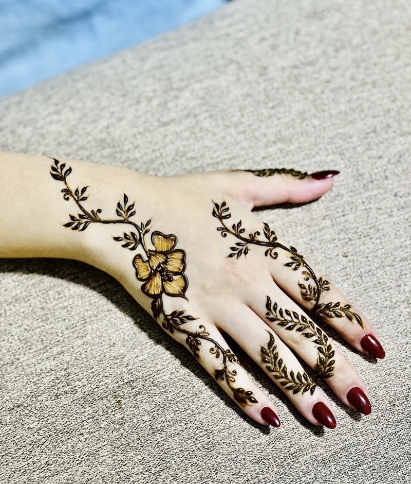 back hand mehndi design easy only fingers