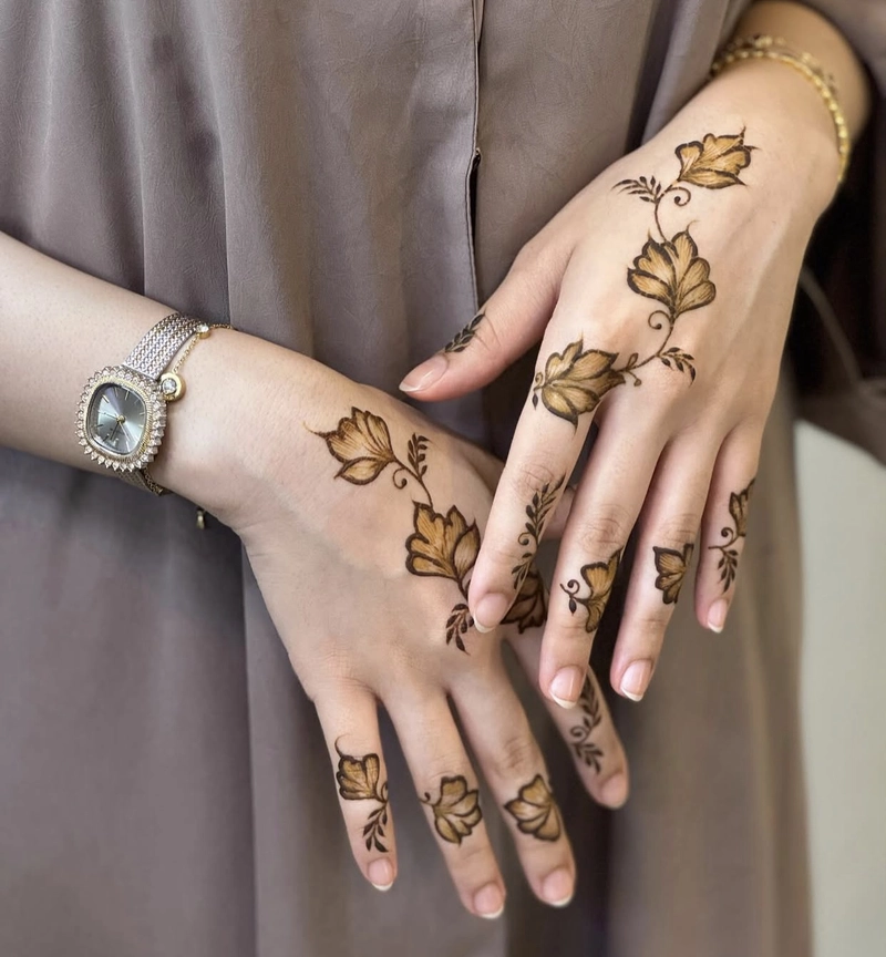 back hand western mehndi design