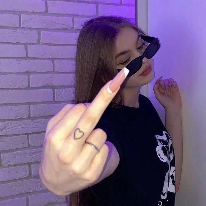 bad girls images for whatsapp dp