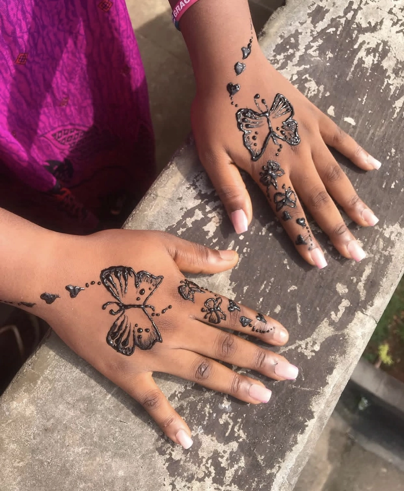 beautiful butterfly mehndi design