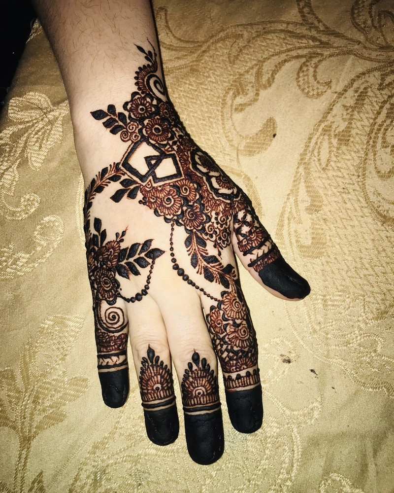 bridal kashees mehndi design