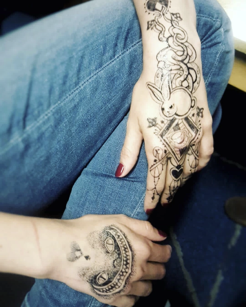 bunny mehndi design photos