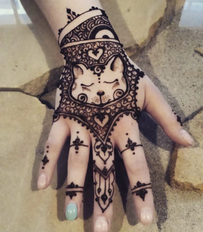 cat tattoo mehndi design