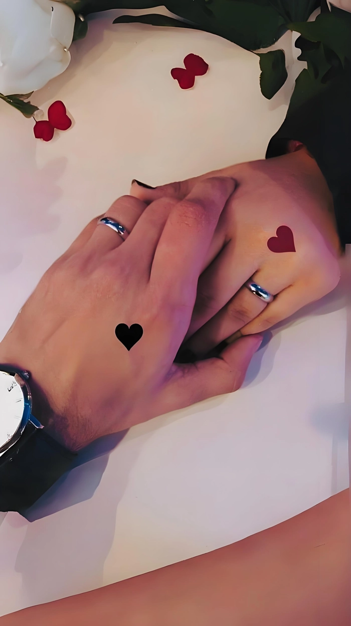 cuted hand pic