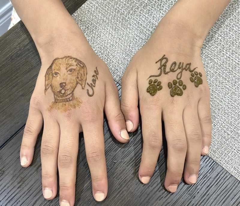 dog mehendidog paw mehndi design