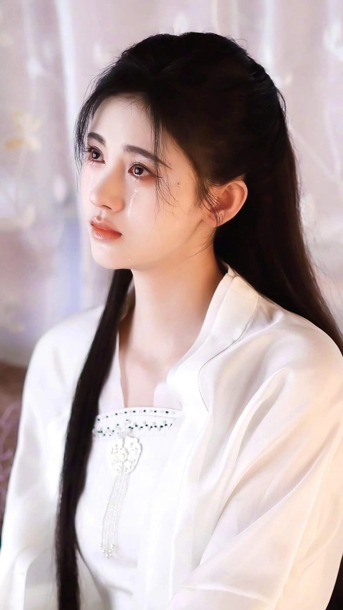 dp sad girl