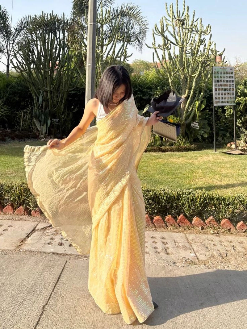 dp yellow saree