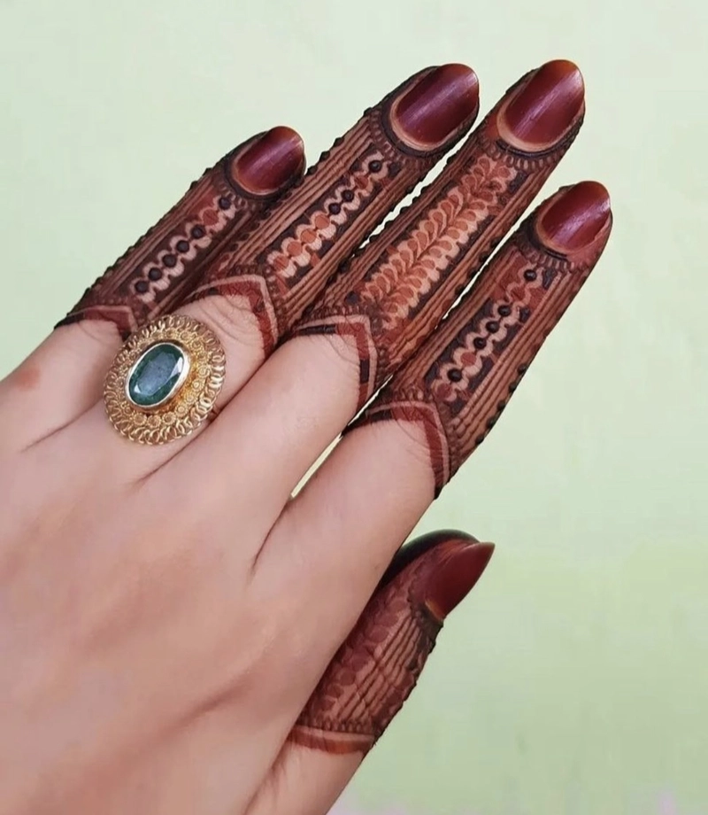 fingers only mehndi design