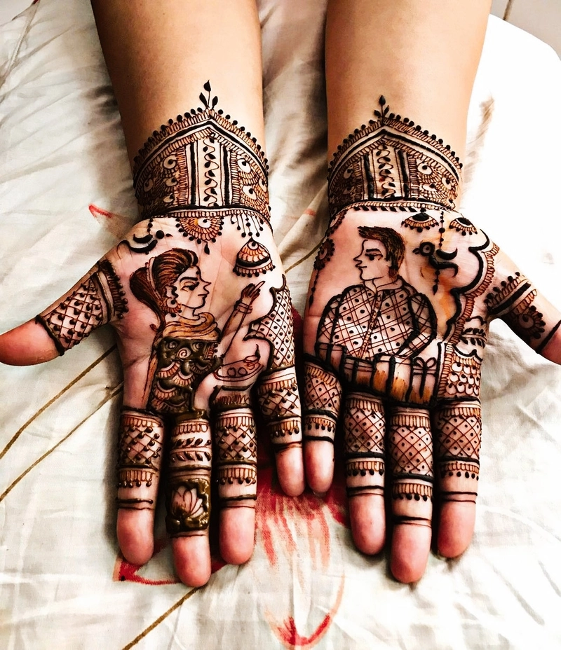 front hand arabic unique mehndi