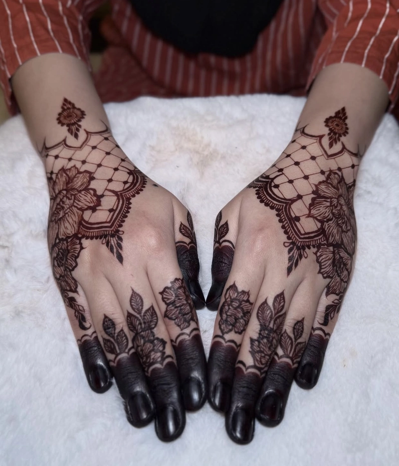 full hand mehndi design upper hand