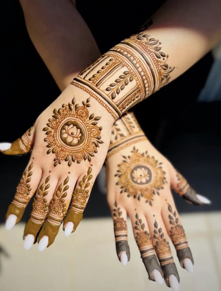 gol mehndi ka design