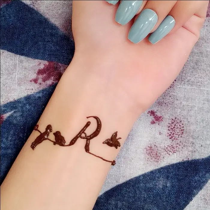 h r mehndi design