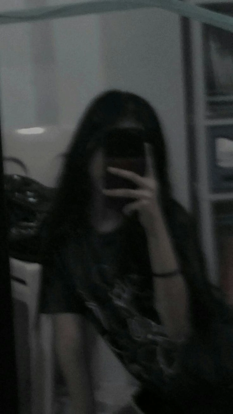 hd blur girl pic