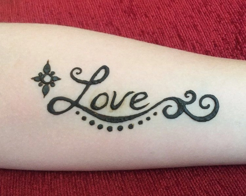 i love u mehndi design