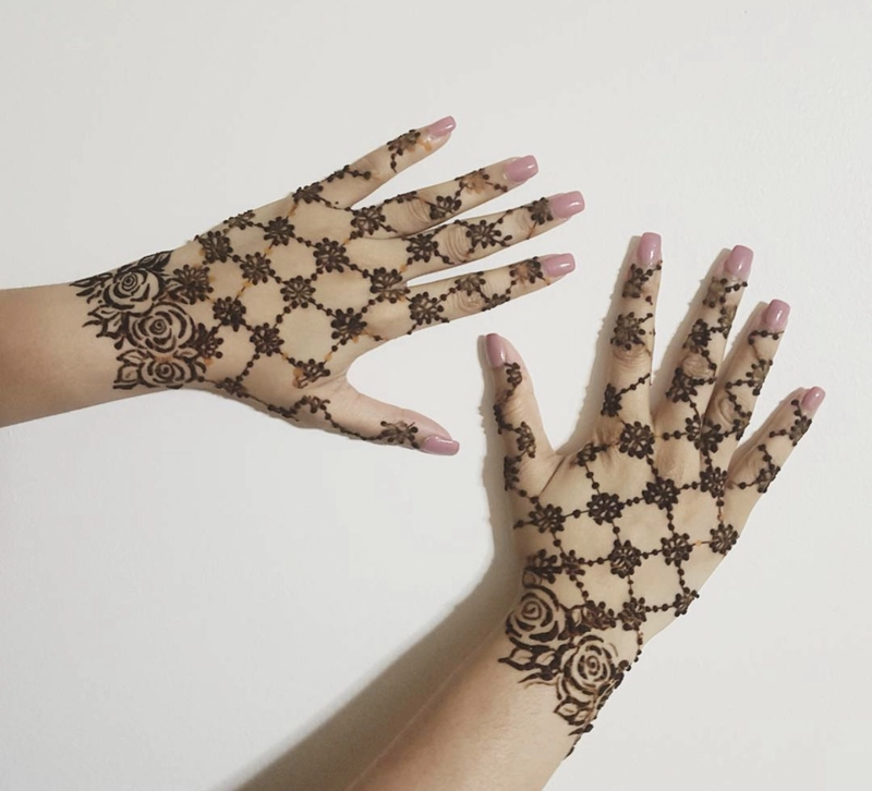 jaal mehndi design front hand