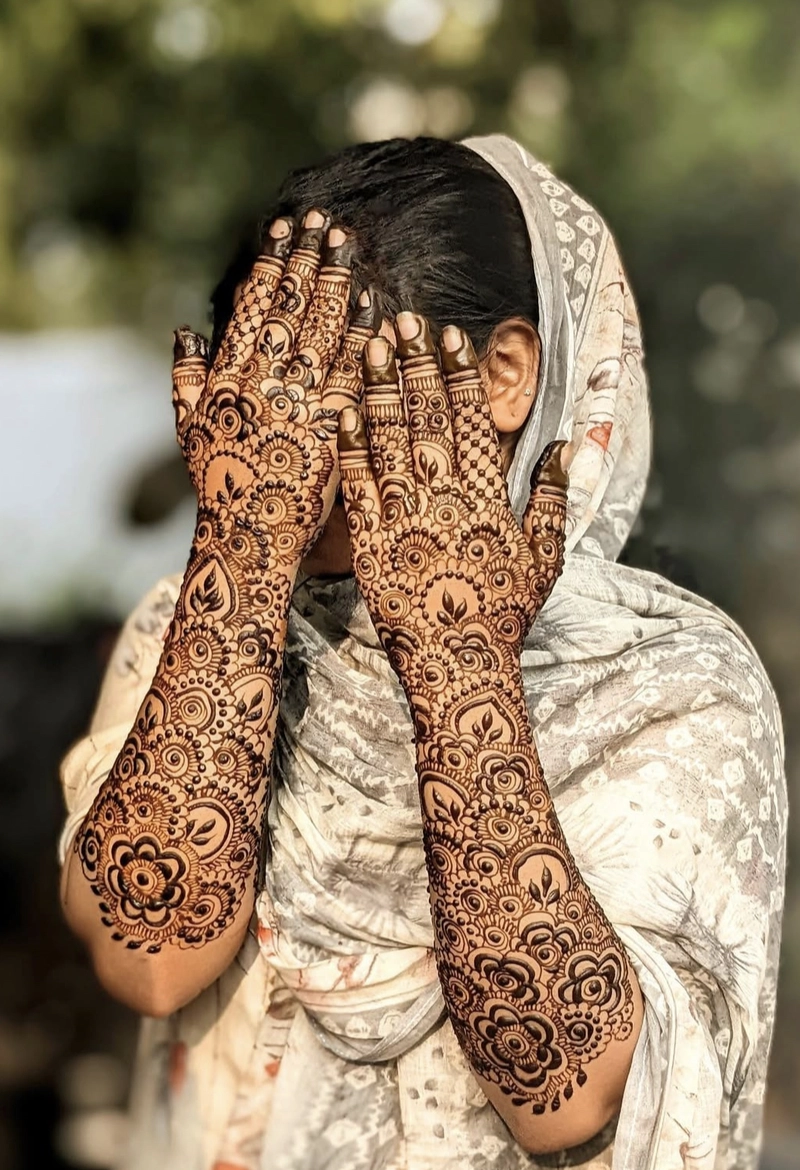 jens mehndi design back side