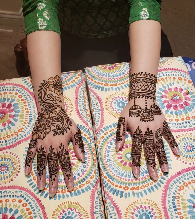 jhumka pattern mehndi design