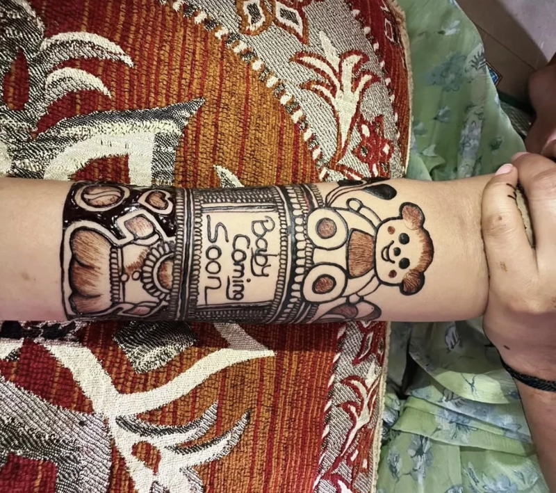 kids teddy bear mehndi design