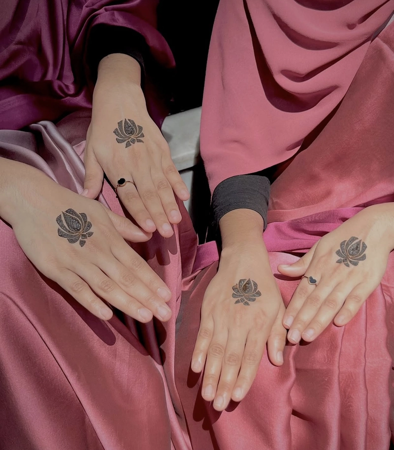 lotus mehndi tattoo design