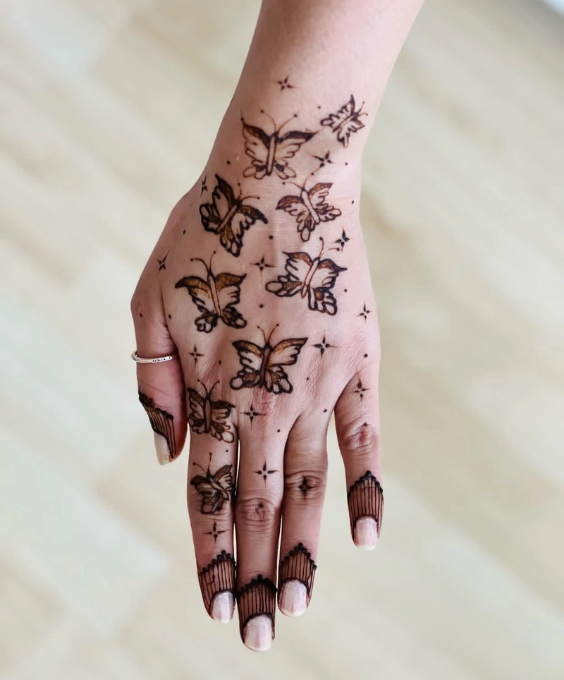love mehndi design butterfly