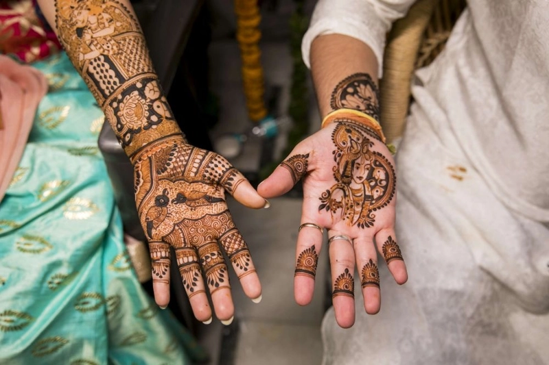 mehendi groom