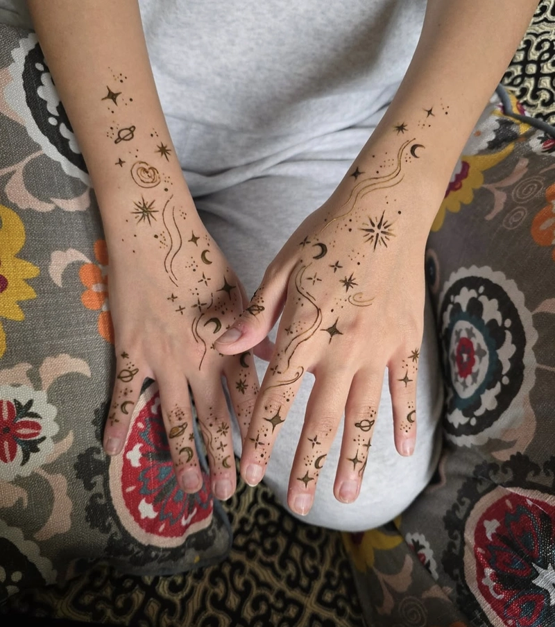 mehndi design for kids hand