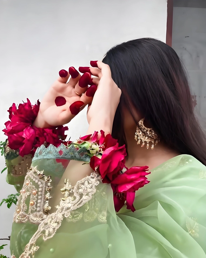 new whatsapp dp for girls