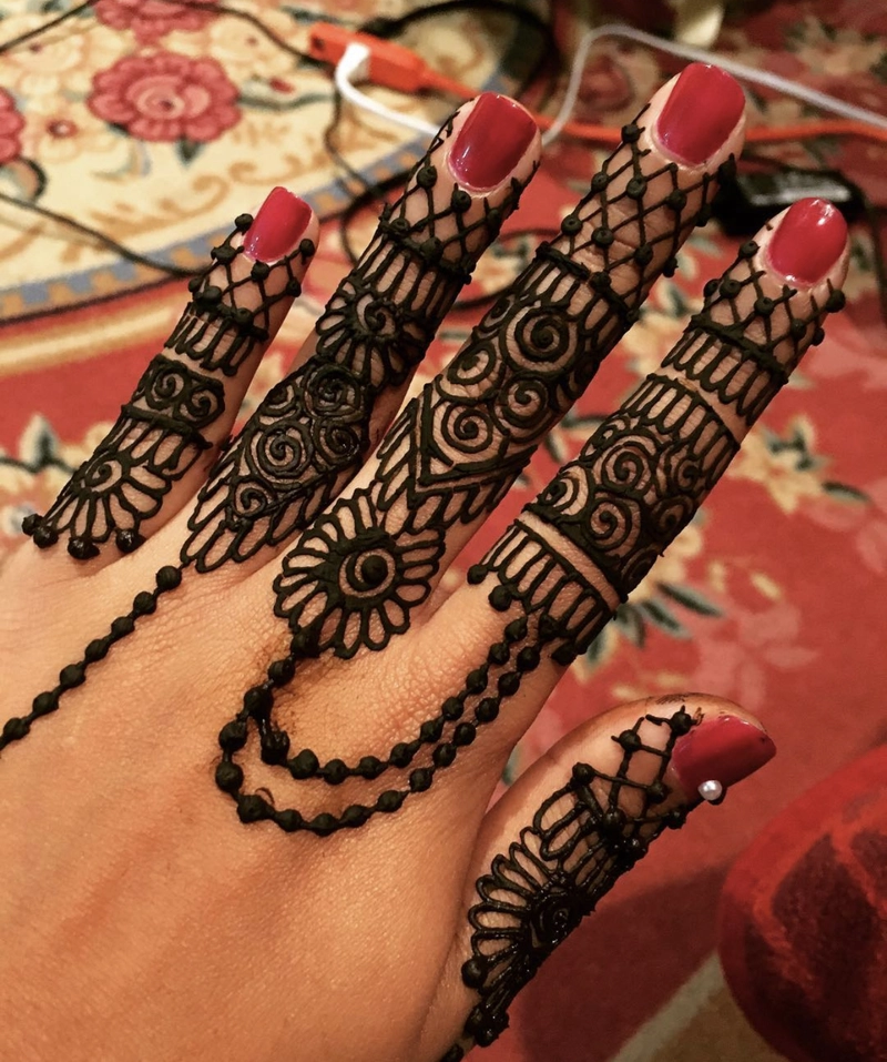 only back finger mehndi design