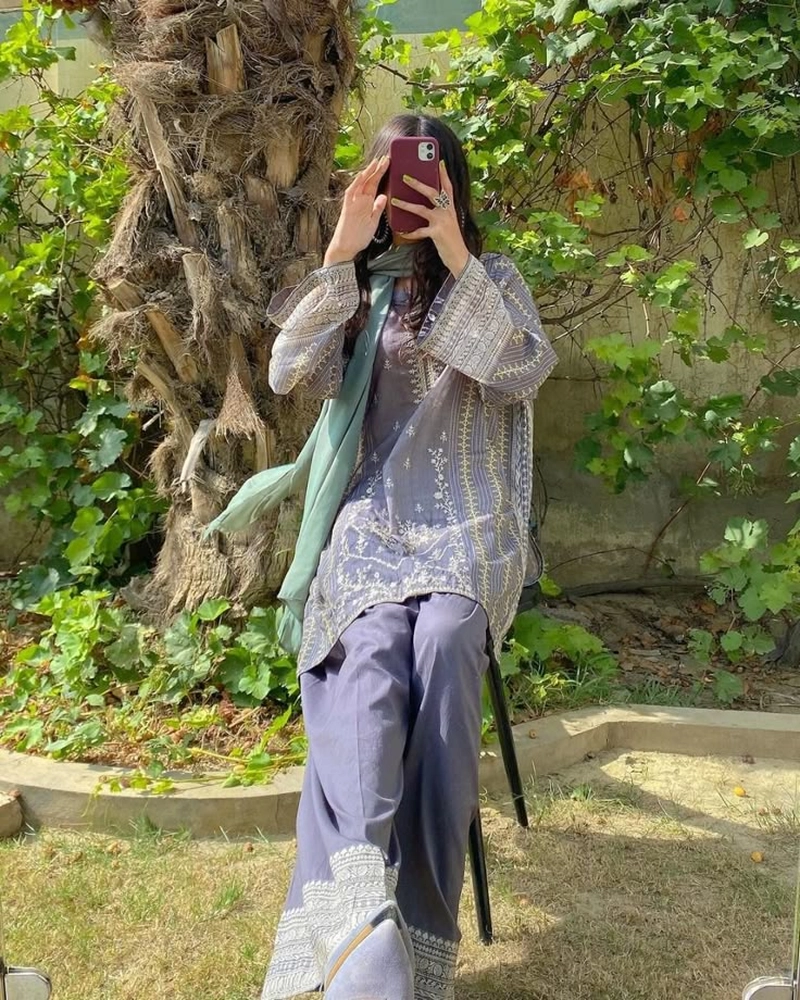 punjabi suit dp for girl
