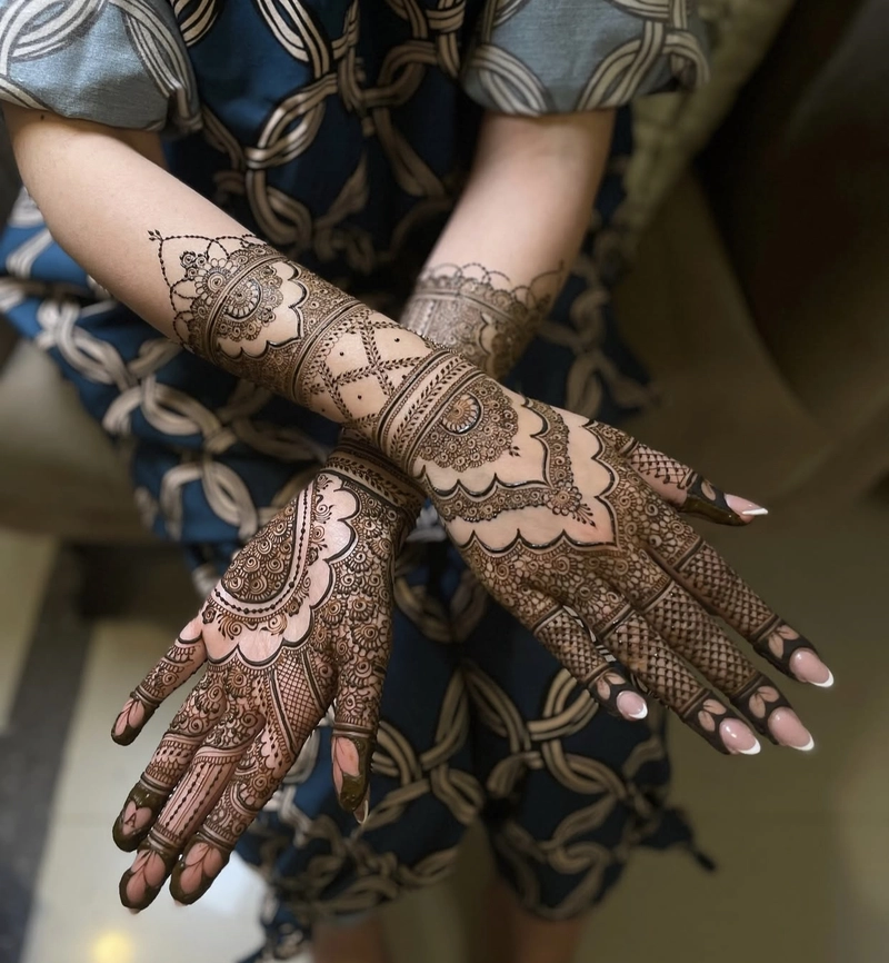 royal dulhan full hand bridal mehndi design