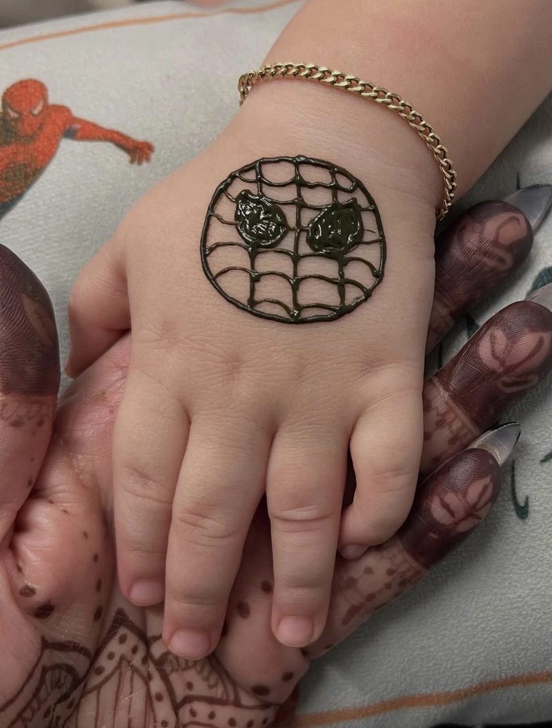 simple arabic mehndi designs for kids