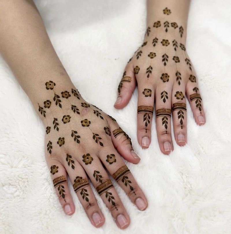 simple mehndi design upper hand easy and beautiful