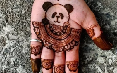 simple panda mehndi design