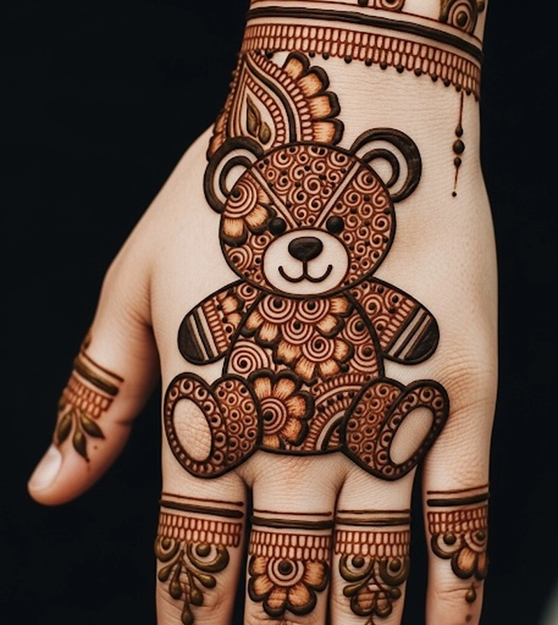 simple teddy bear mehndi design for girls