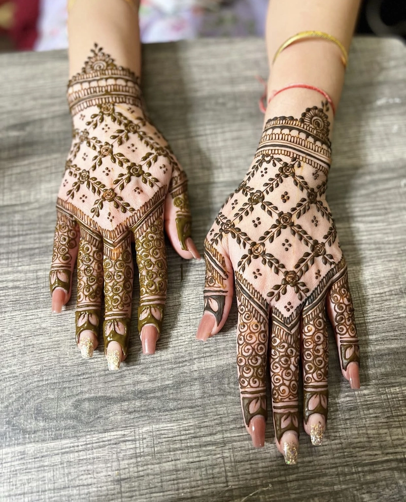 unique checks mehndi design_