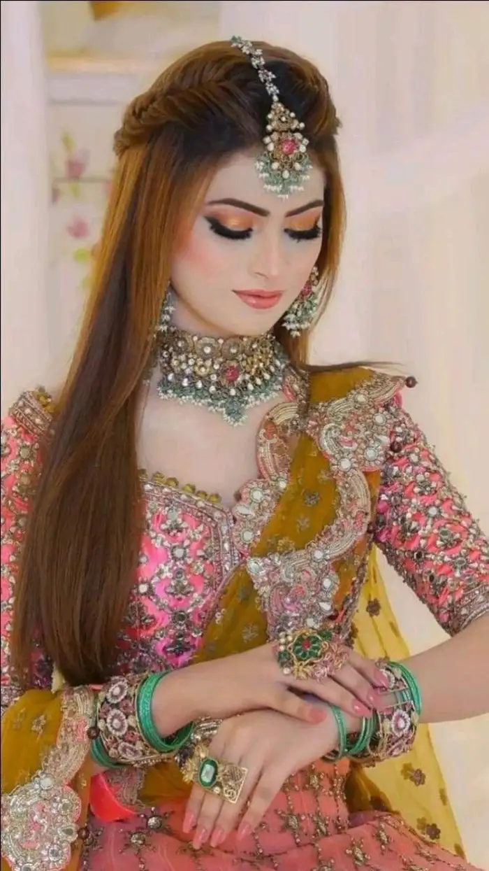 whatsapp dp cute girl
