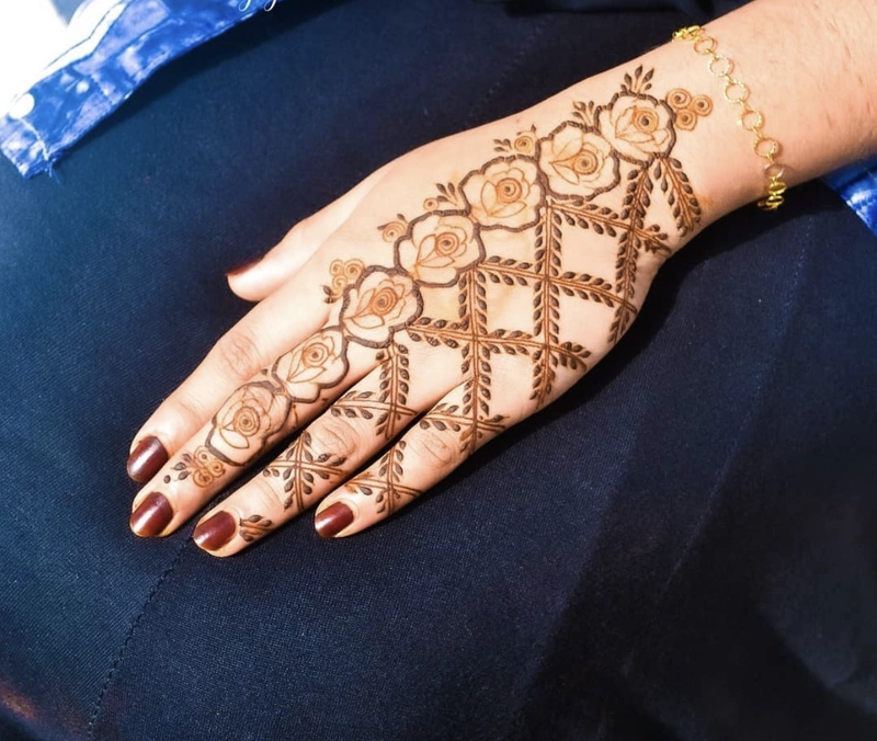 bridal rose flower mehndi design