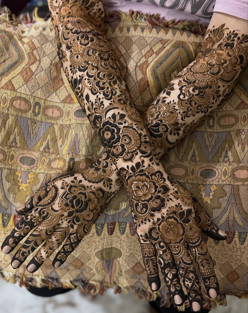 full hand bridal mehndi design