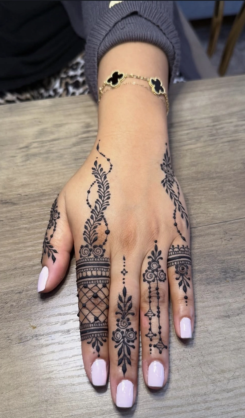 indian best mehendi design