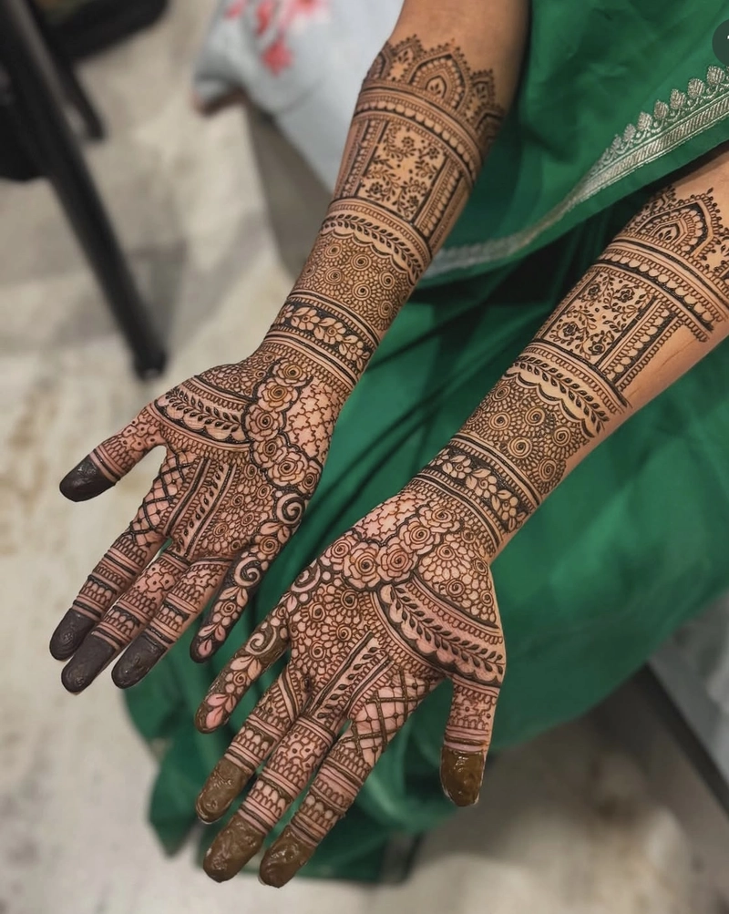 indian mehndi designs front hand