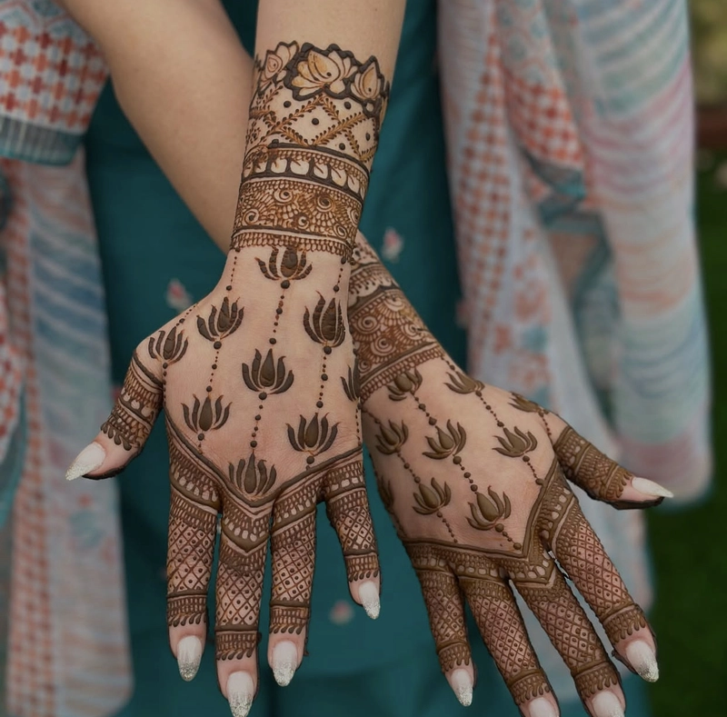 mehendi design simple indian
