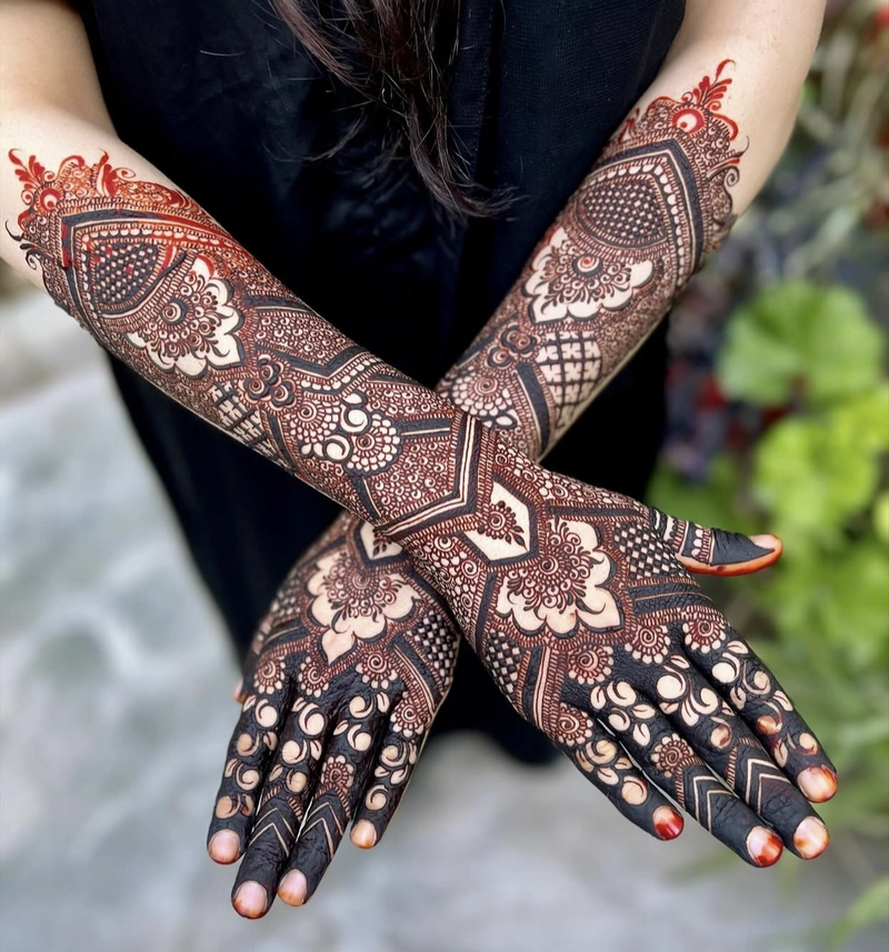 mehndi design of pakistani