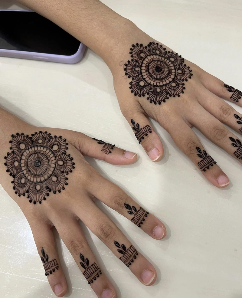 mehndi mandala