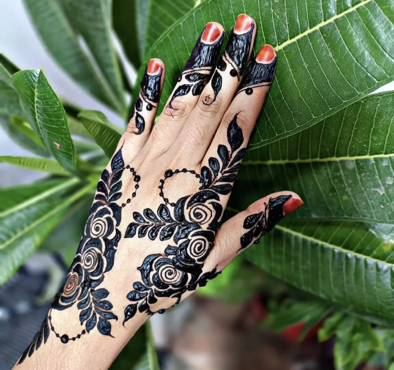 rose flower mehndi design simple back hand