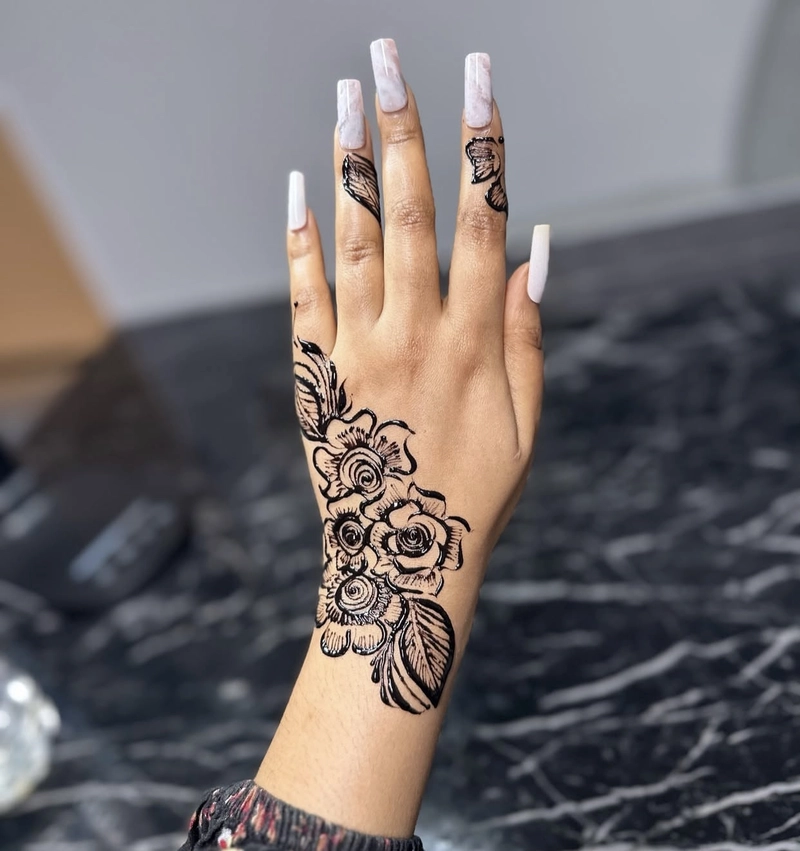 rose flower mehndi design simple